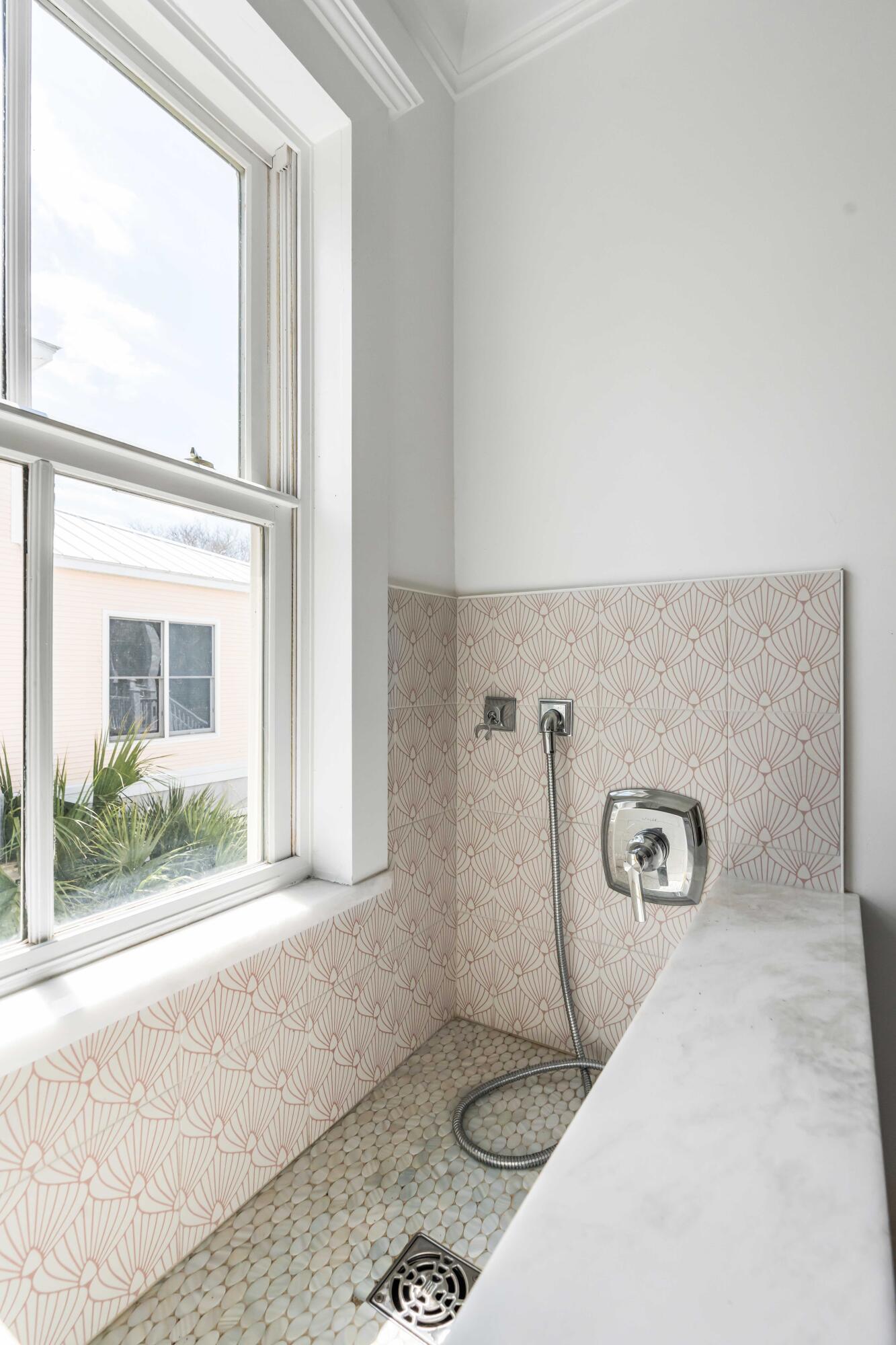 904 Middle Street Sullivans Island, SC 29482 - Photo 42 of 64 Interior_904 Middle_43_Dogwash