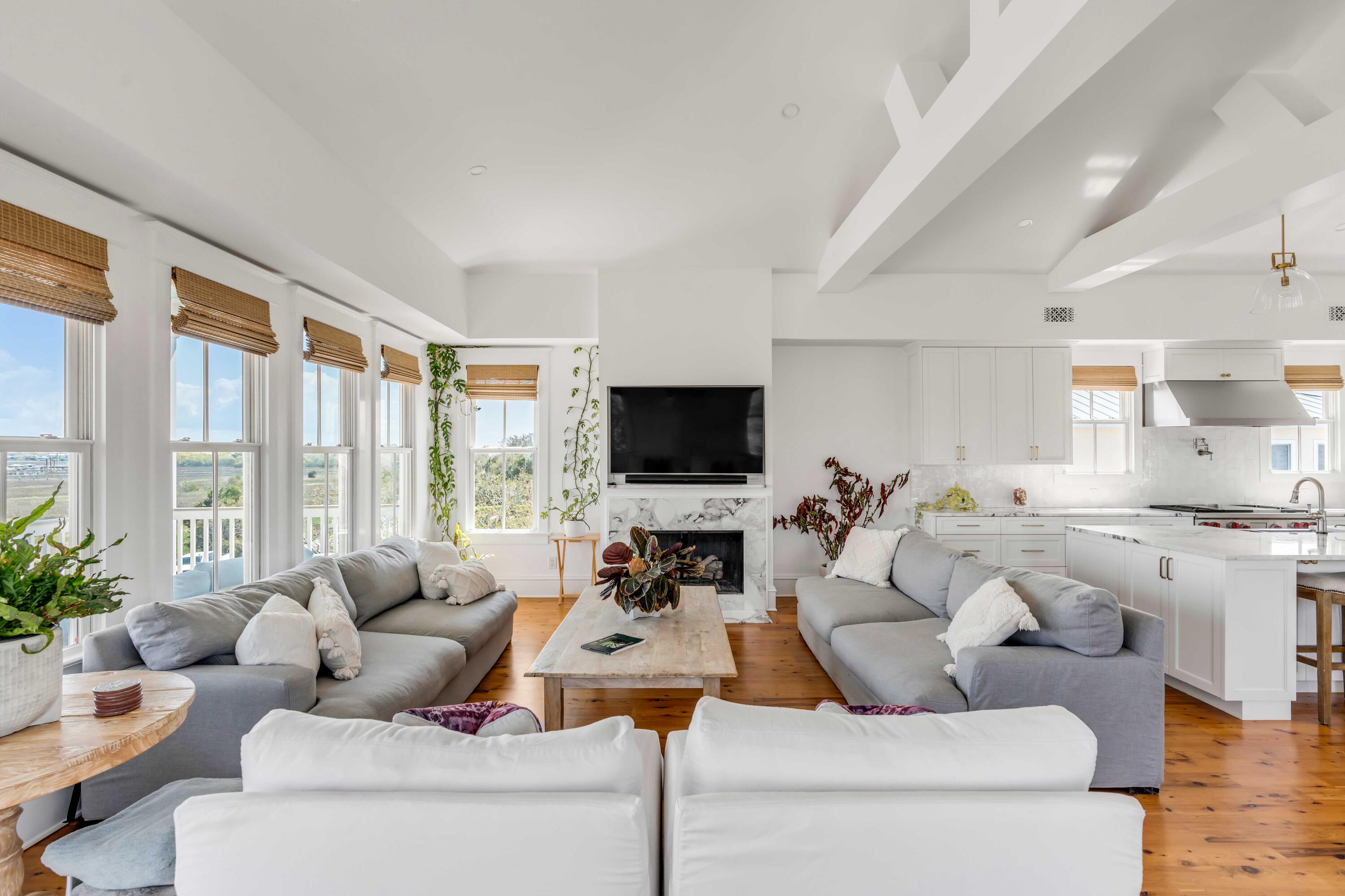 904 Middle Street Sullivans Island, SC 29482 - Photo 6 of 64 Interior_904 Middle_13_LR