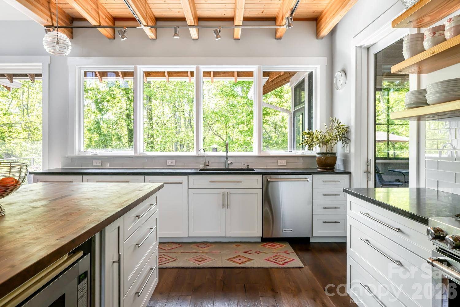 96 Gibson Road Asheville, NC 28804 - Photo 17 of 48