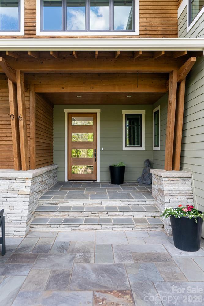 96 Gibson Road Asheville, NC 28804 - Photo 4 of 48