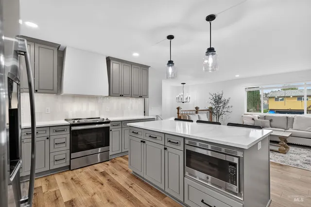 $525,000 | 1715 Cedar Drive, Lewiston, ID 83501