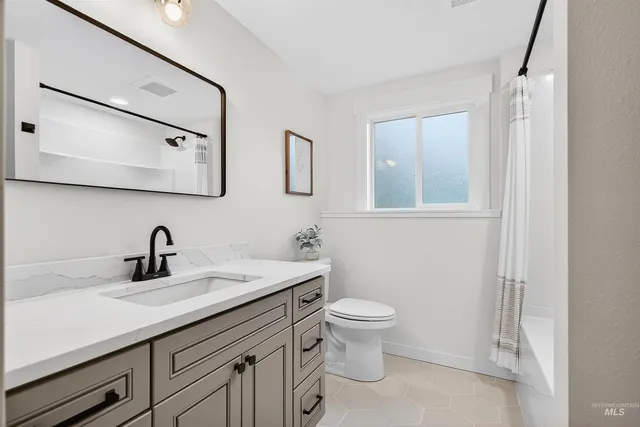 $525,000 | 1715 Cedar Drive, Lewiston, ID 83501