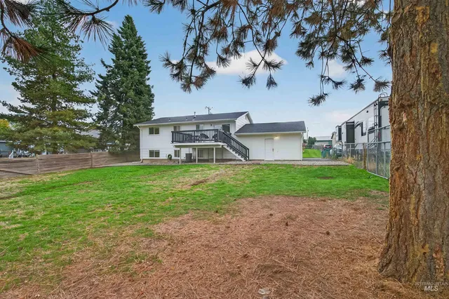 $525,000 | 1715 Cedar Drive, Lewiston, ID 83501