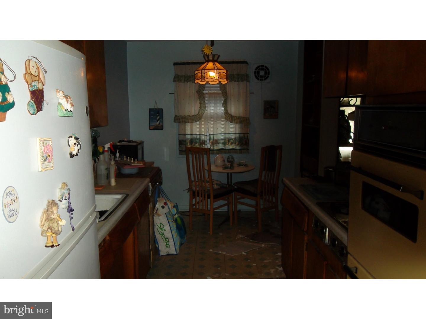3707 Lankenau Road Philadelphia, PA 19131 - Photo 4 of 8 Kitchen