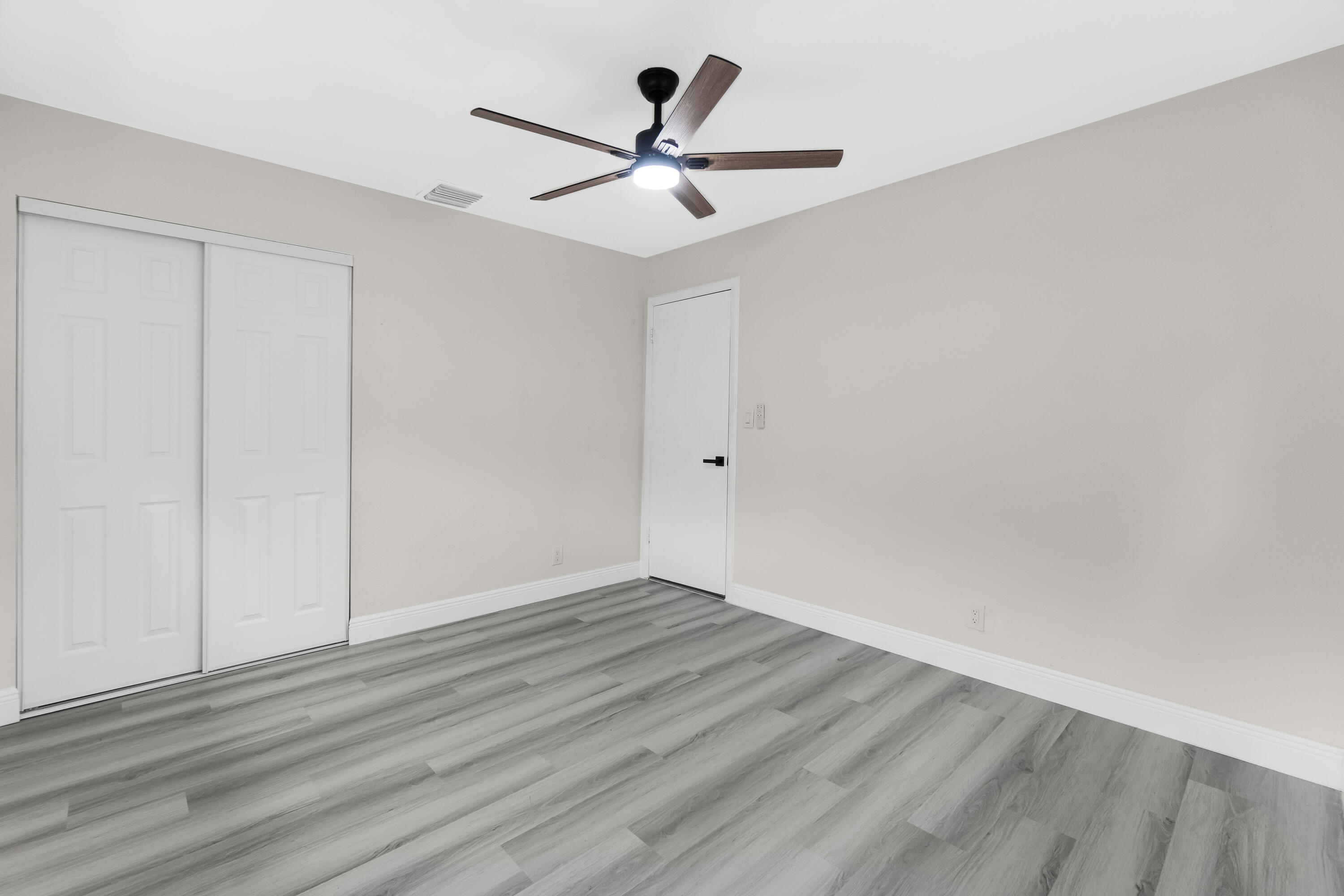 1164 Northwest 45th Terrace Lauderhill, FL 33313 - Photo 24 of 28 34