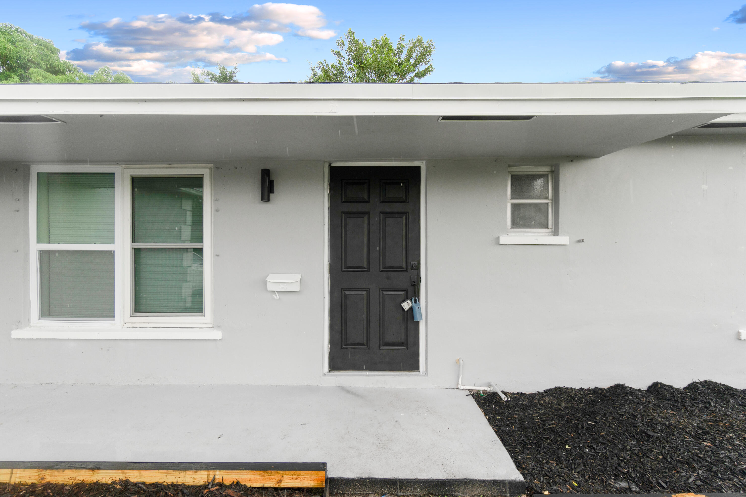 1164 Northwest 45th Terrace Lauderhill, FL 33313 - Photo 5 of 28 45