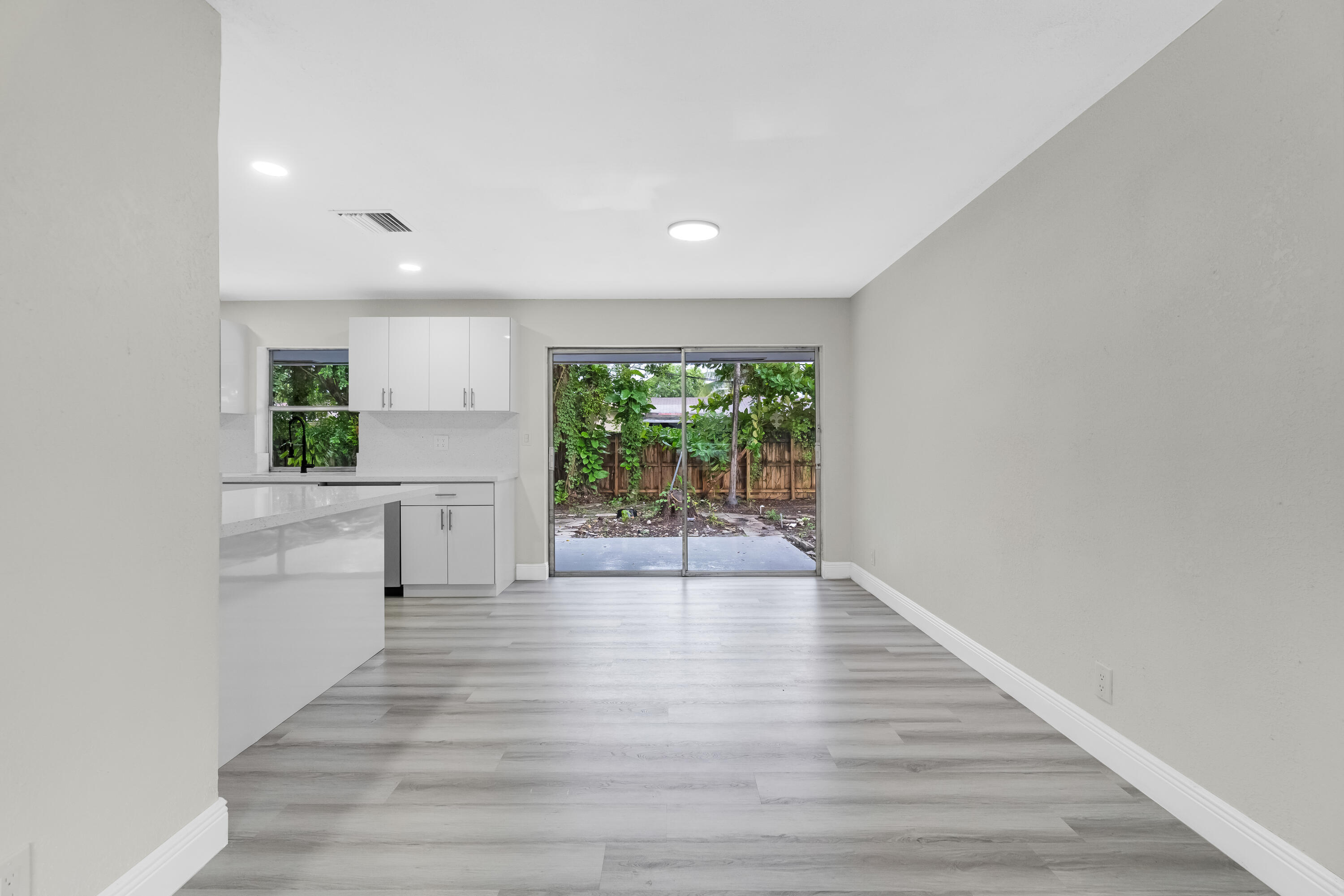 1164 Northwest 45th Terrace Lauderhill, FL 33313 - Photo 10 of 28 10
