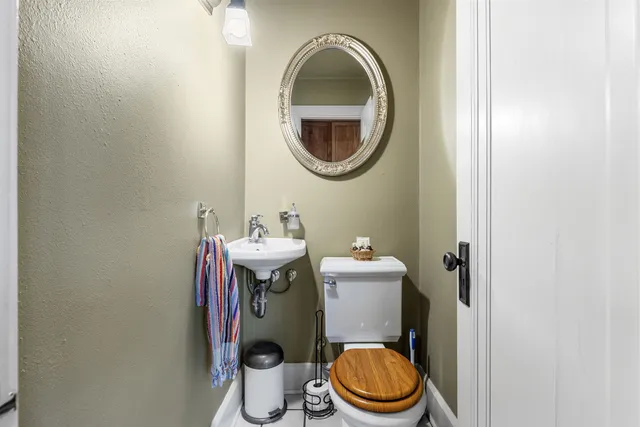 $225,000 | 1326 Brownwood Drive, Rockford, IL 61107