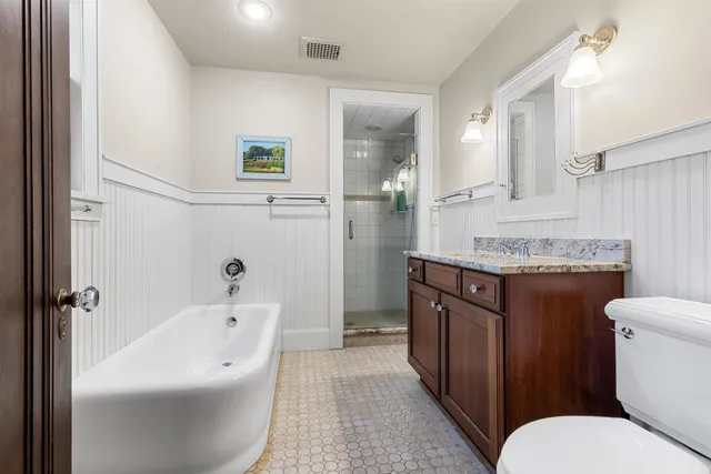 $225,000 | 1326 Brownwood Drive, Rockford, IL 61107