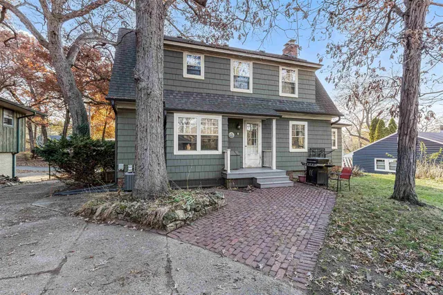 $225,000 | 1326 Brownwood Drive, Rockford, IL 61107