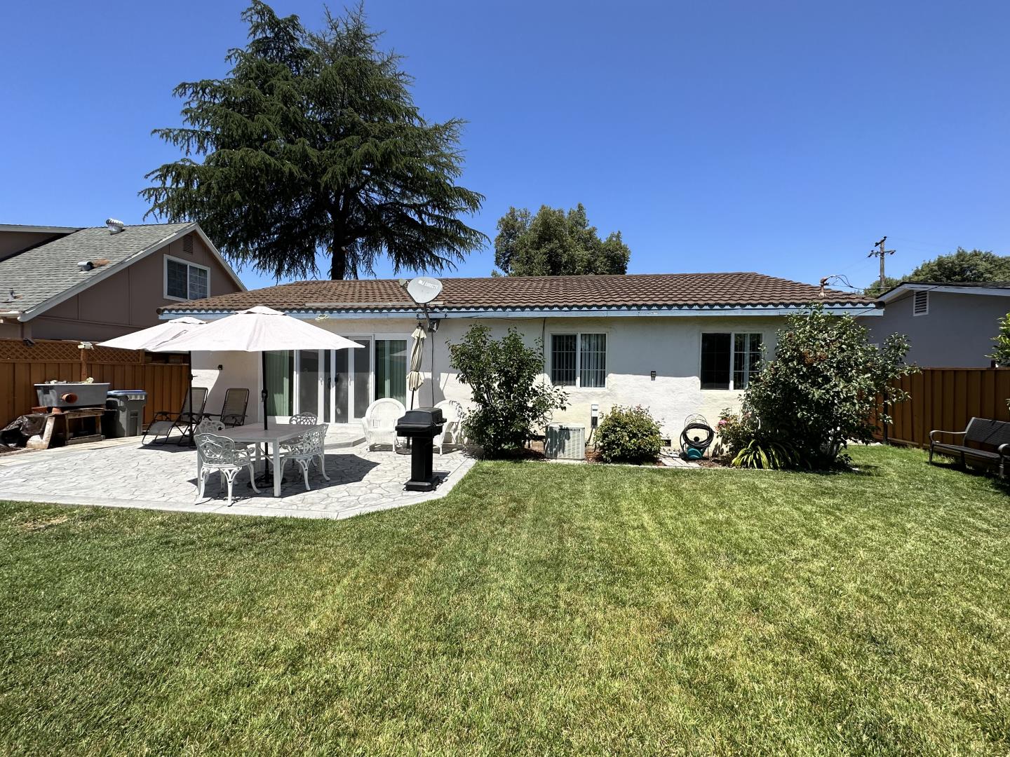 1632 Dixie Drive San Jose, CA 95122 - Photo 24 of 28 a house view with a garden space