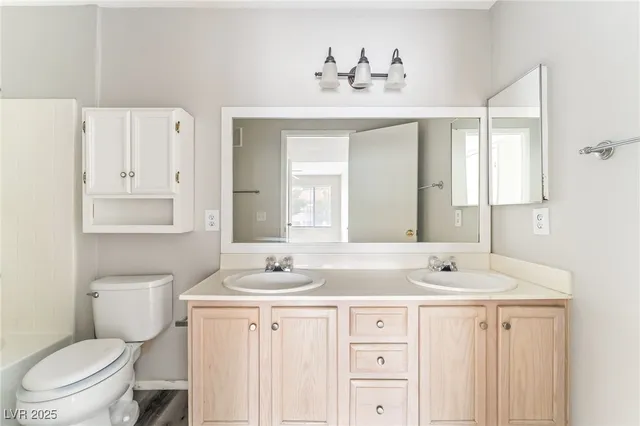 $1,250 | 3101 Casey Drive, Unit 202, Las Vegas, NV 89120