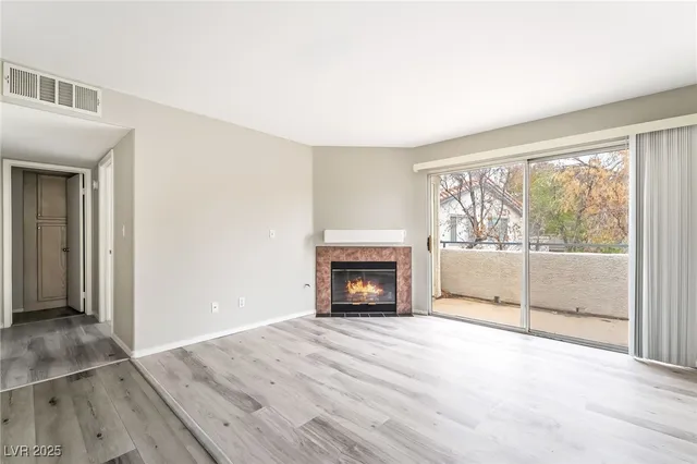 $1,250 | 3101 Casey Drive, Unit 202, Las Vegas, NV 89120