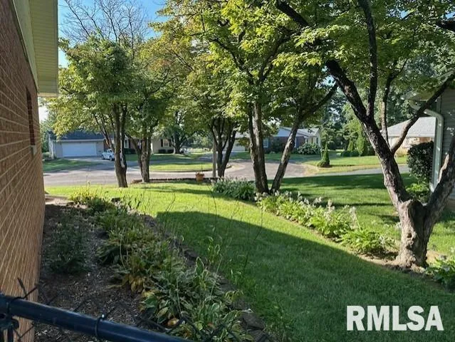 $242,000 | 1 Terry Court, Jacksonville, IL 62650