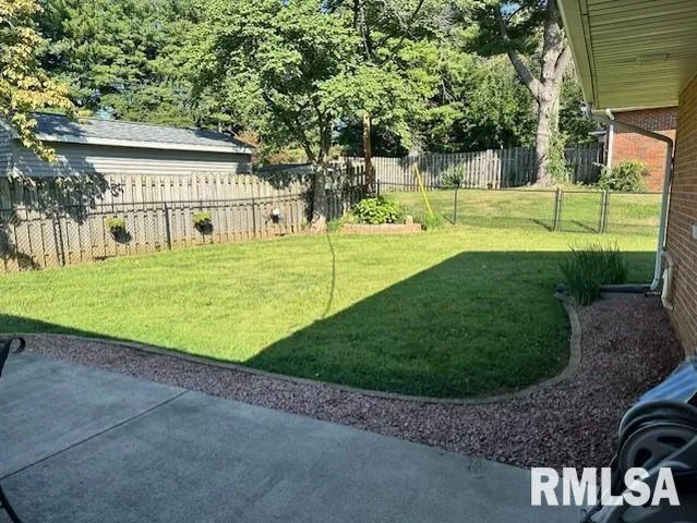 $242,000 | 1 Terry Court, Jacksonville, IL 62650