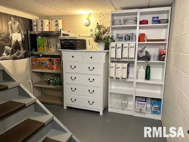 $242,000 | 1 Terry Court, Jacksonville, IL 62650