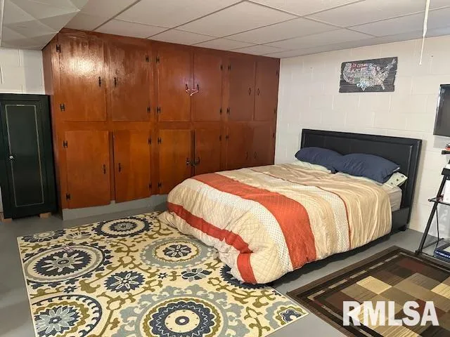 $242,000 | 1 Terry Court, Jacksonville, IL 62650