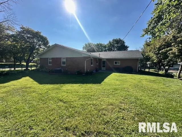 $242,000 | 1 Terry Court, Jacksonville, IL 62650