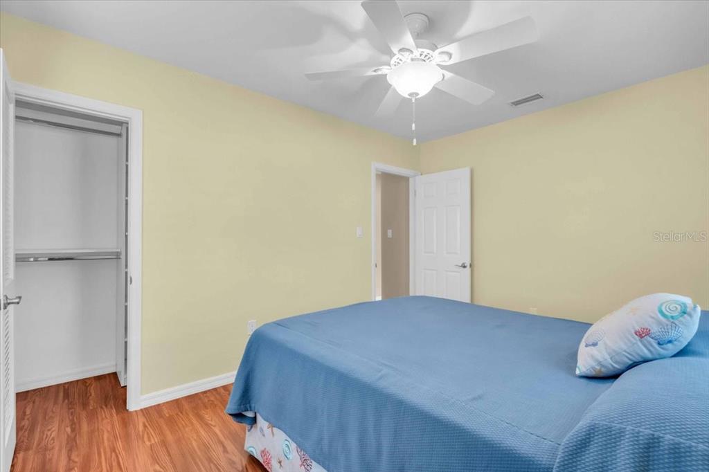 720 Myrtle Avenue Venice, FL 34285 - Photo 18 of 40