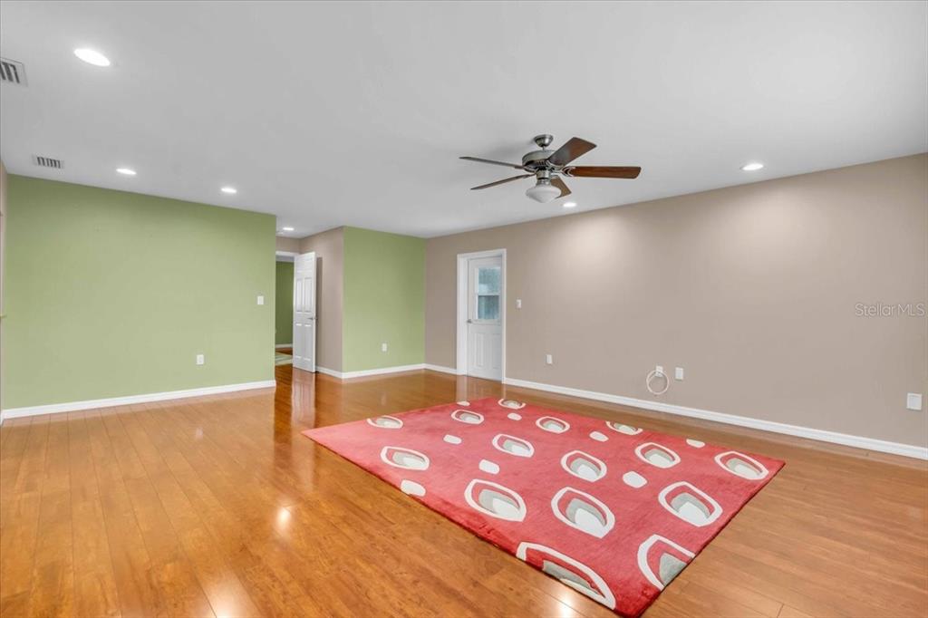 720 Myrtle Avenue Venice, FL 34285 - Photo 21 of 40