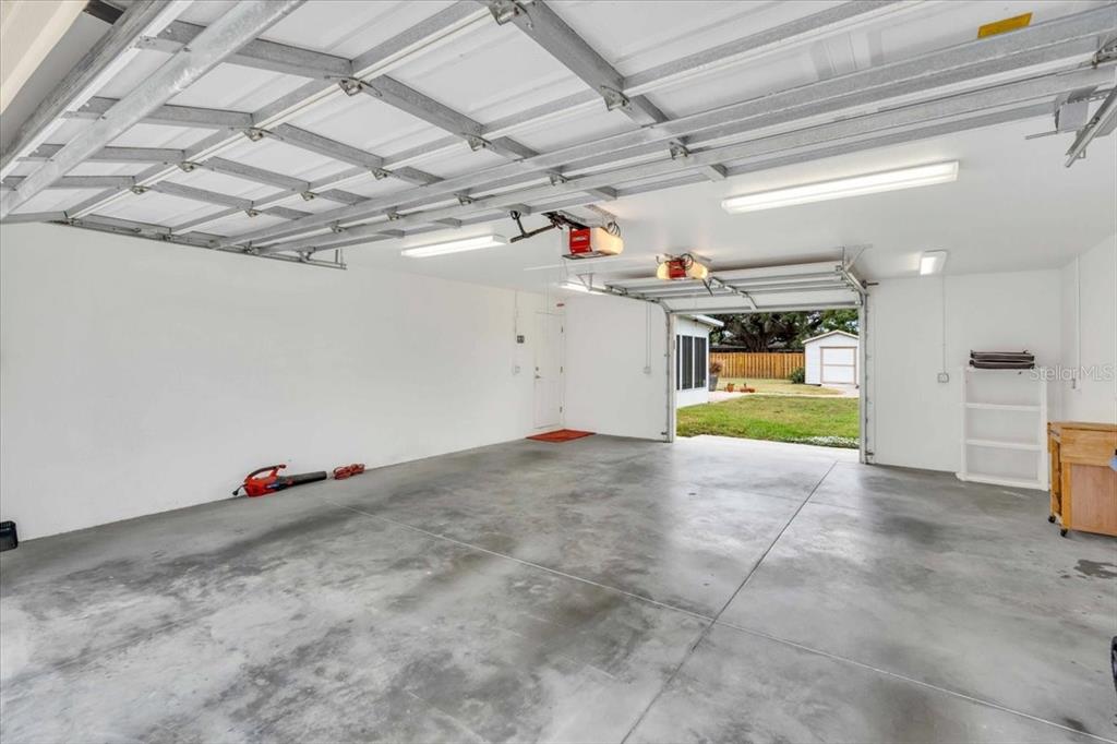 720 Myrtle Avenue Venice, FL 34285 - Photo 29 of 40