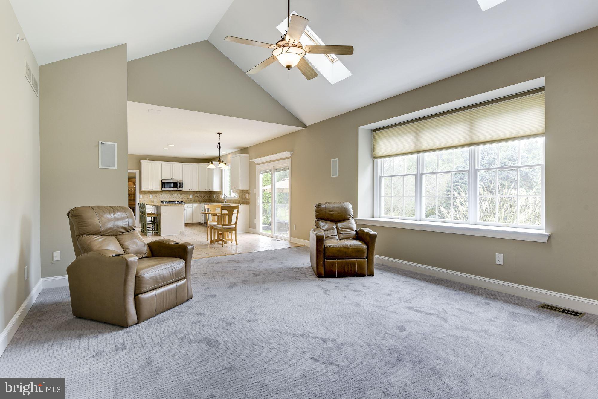 29 Brooks Road Moorestown, NJ 08057 - Photo 9 of 33 Family Room