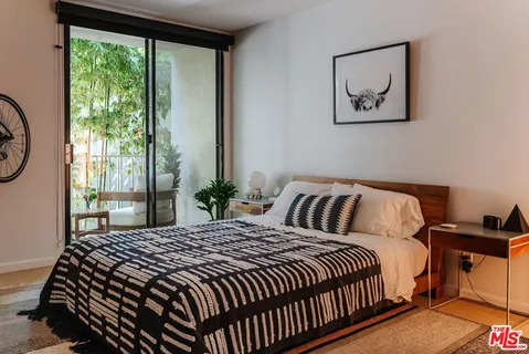 $619,000 | 1230 North Sweetzer Avenue, Unit 204, West Hollywood, CA 90069