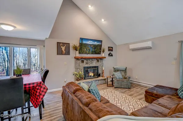 $2,500 | 8 Wahoo Court, Albrightsville, PA 18210