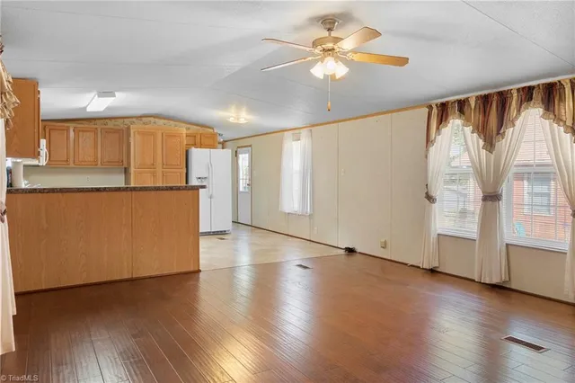 $119,900 | 128 St Albans Lane, Lexington, NC 27292