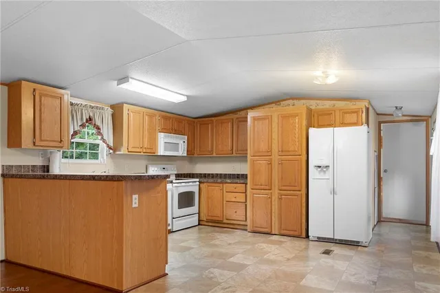 $119,900 | 128 St Albans Lane, Lexington, NC 27292