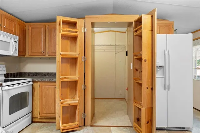 $119,900 | 128 St Albans Lane, Lexington, NC 27292