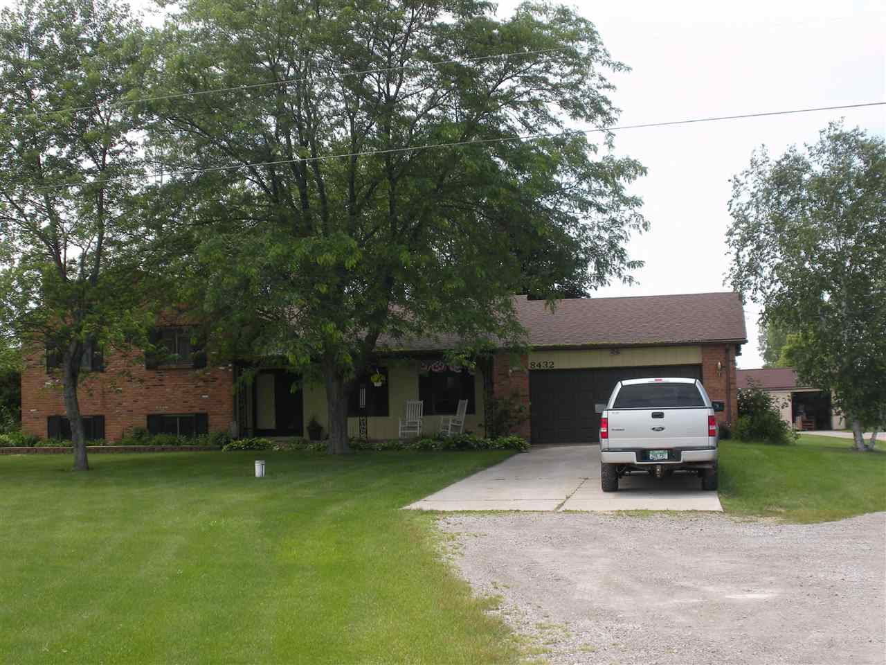 8432 Seymour Road Gaines, MI 48436 - Photo 1 of 25 31248669.JPG