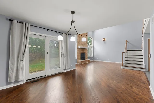 $530,000 | 5509 Aspen Avenue, Downers Grove, IL 60515