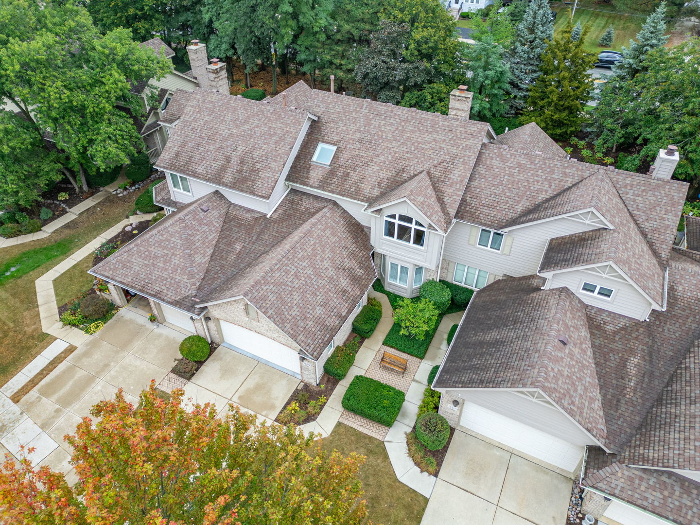 5509 Aspen Avenue Downers Grove, IL 60515 - Photo 3 of 38 an aerial view of a house with a yard