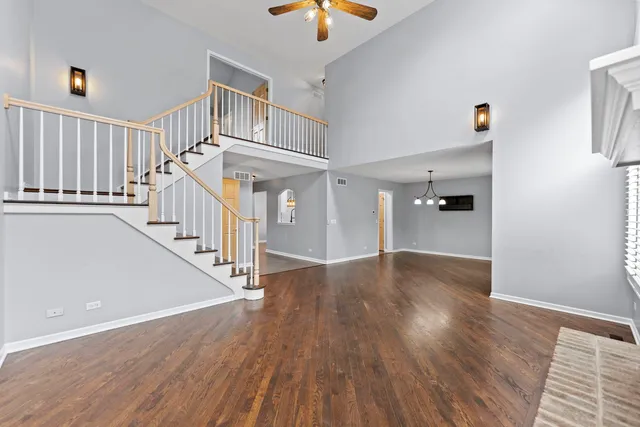 $530,000 | 5509 Aspen Avenue, Downers Grove, IL 60515