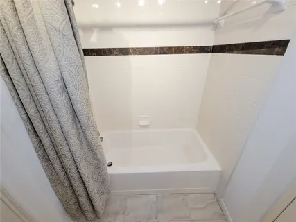 $315,000 | 3614 Glenpine Drive, Houston, TX 77068
