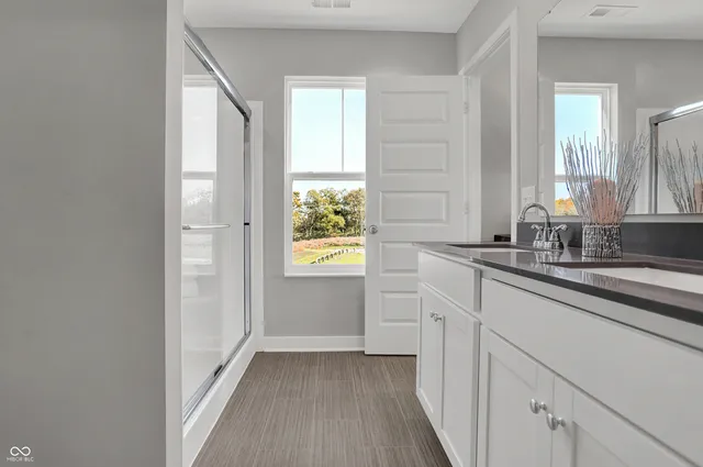 $319,995 | 6565 Halsey Street, Zionsville, IN 46077