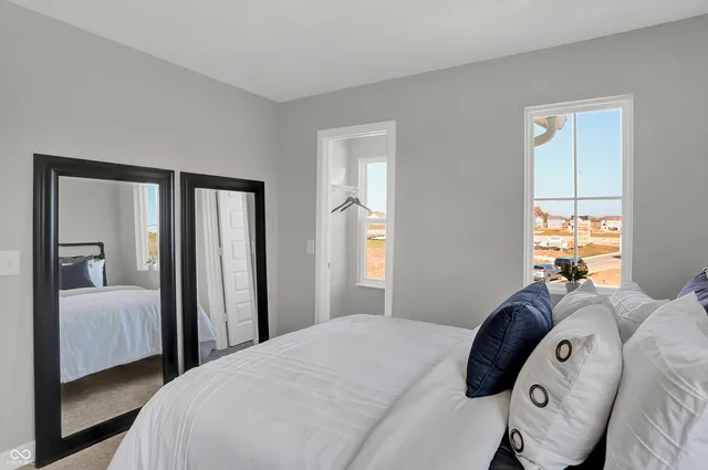 $319,995 | 6565 Halsey Street, Zionsville, IN 46077