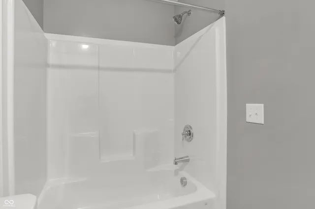 $319,995 | 6565 Halsey Street, Zionsville, IN 46077