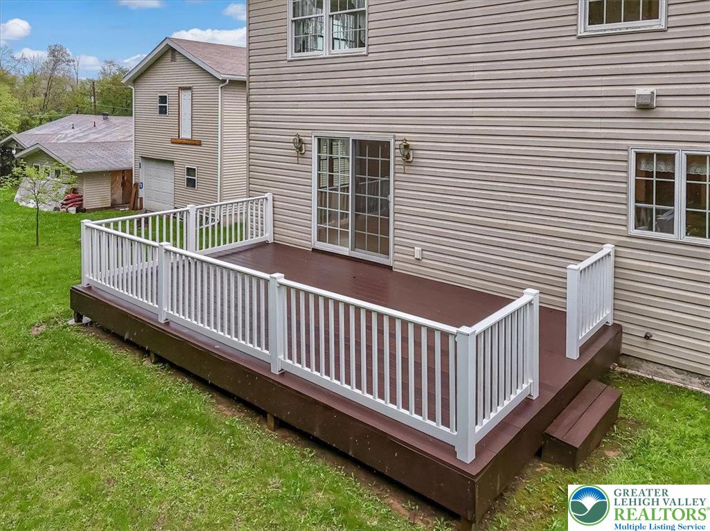 280 Center Road Lehighton, PA 18235 - Photo 54 of 64 trex deck w/ vinyl rail