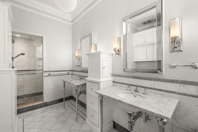 $12,990,000 | 163 Marlborough Street, Unit 2, Boston, MA 02116