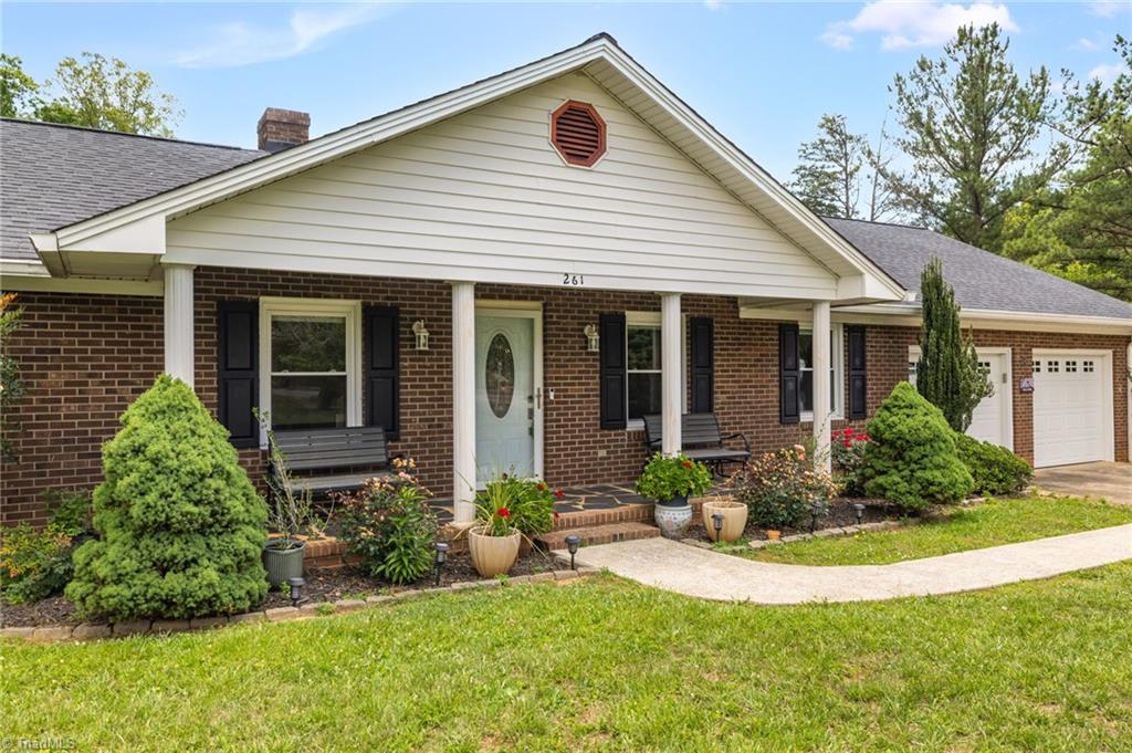 261 Westerly Park Road Eden, NC 27288 - Photo 5 of 45