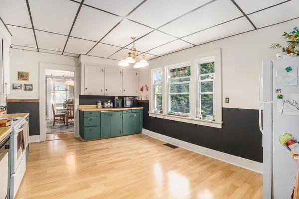 $280,000 | 855 Highway 31, Scottville, MI 49454