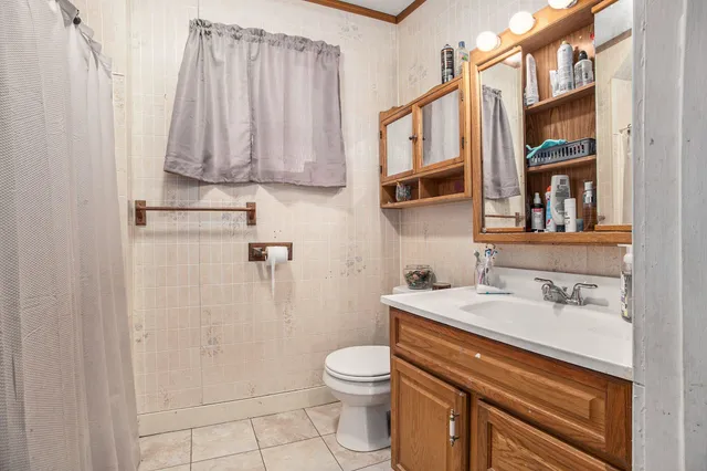 $280,000 | 855 Highway 31, Scottville, MI 49454