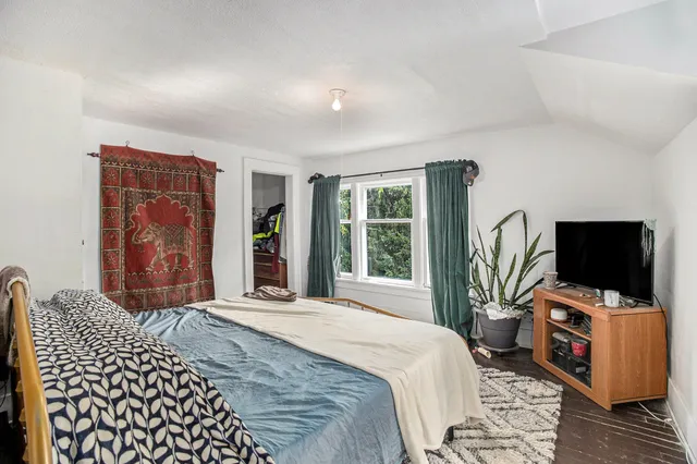 $280,000 | 855 Highway 31, Scottville, MI 49454