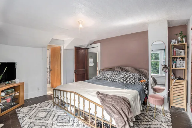 $280,000 | 855 Highway 31, Scottville, MI 49454