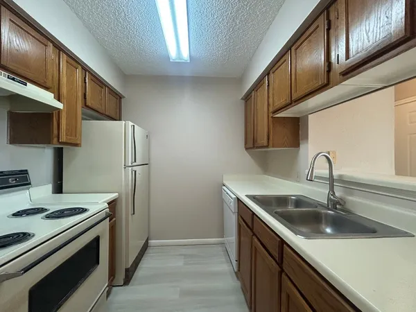 $115,000 | 12550 Whittington Drive, Unit 610, Houston, TX 77077