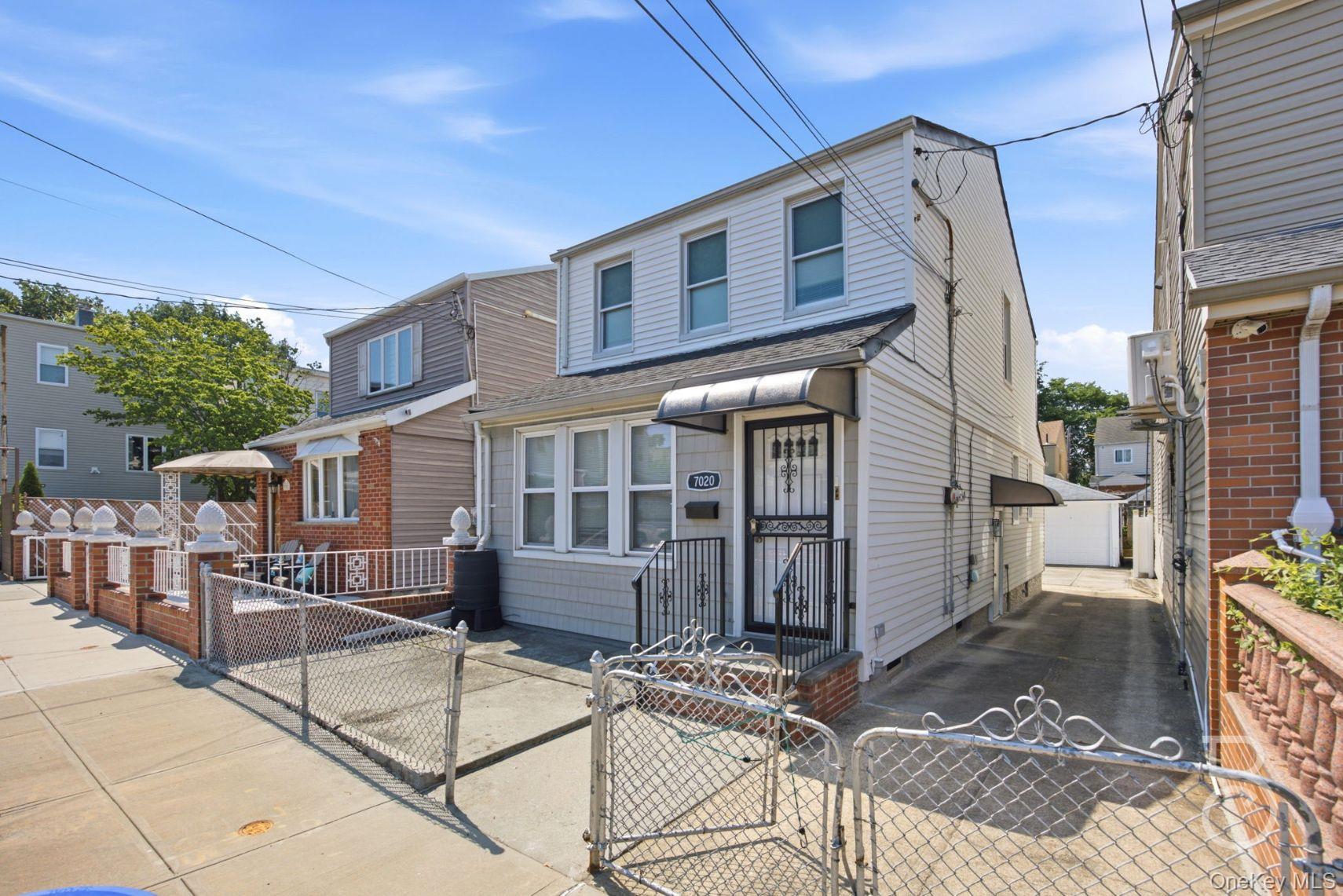 70-20 53rd Road Queens, NY 11378 - Photo 2 of 26