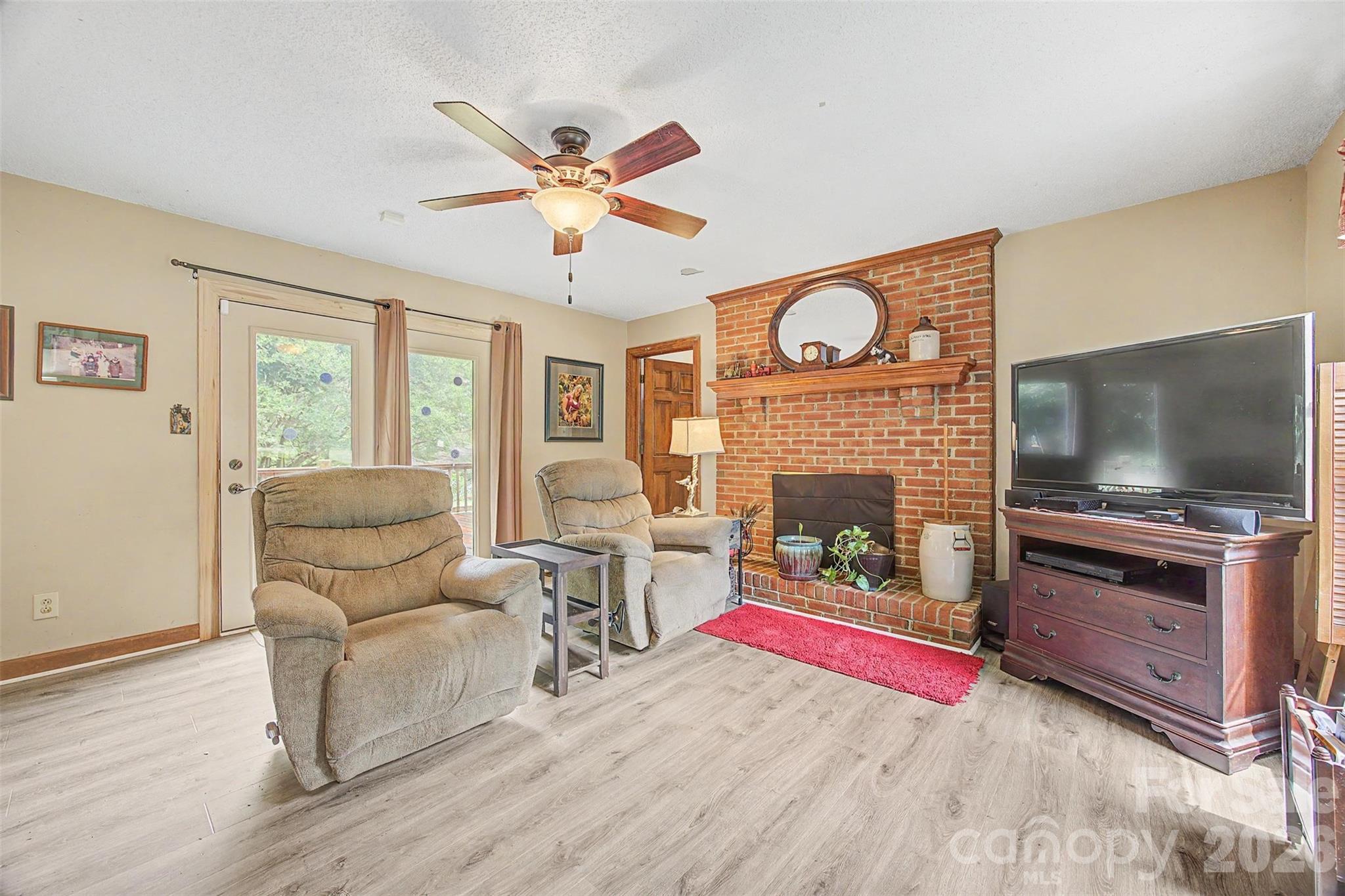 402 Providence Road South Waxhaw, NC 28173 - Photo 17 of 32