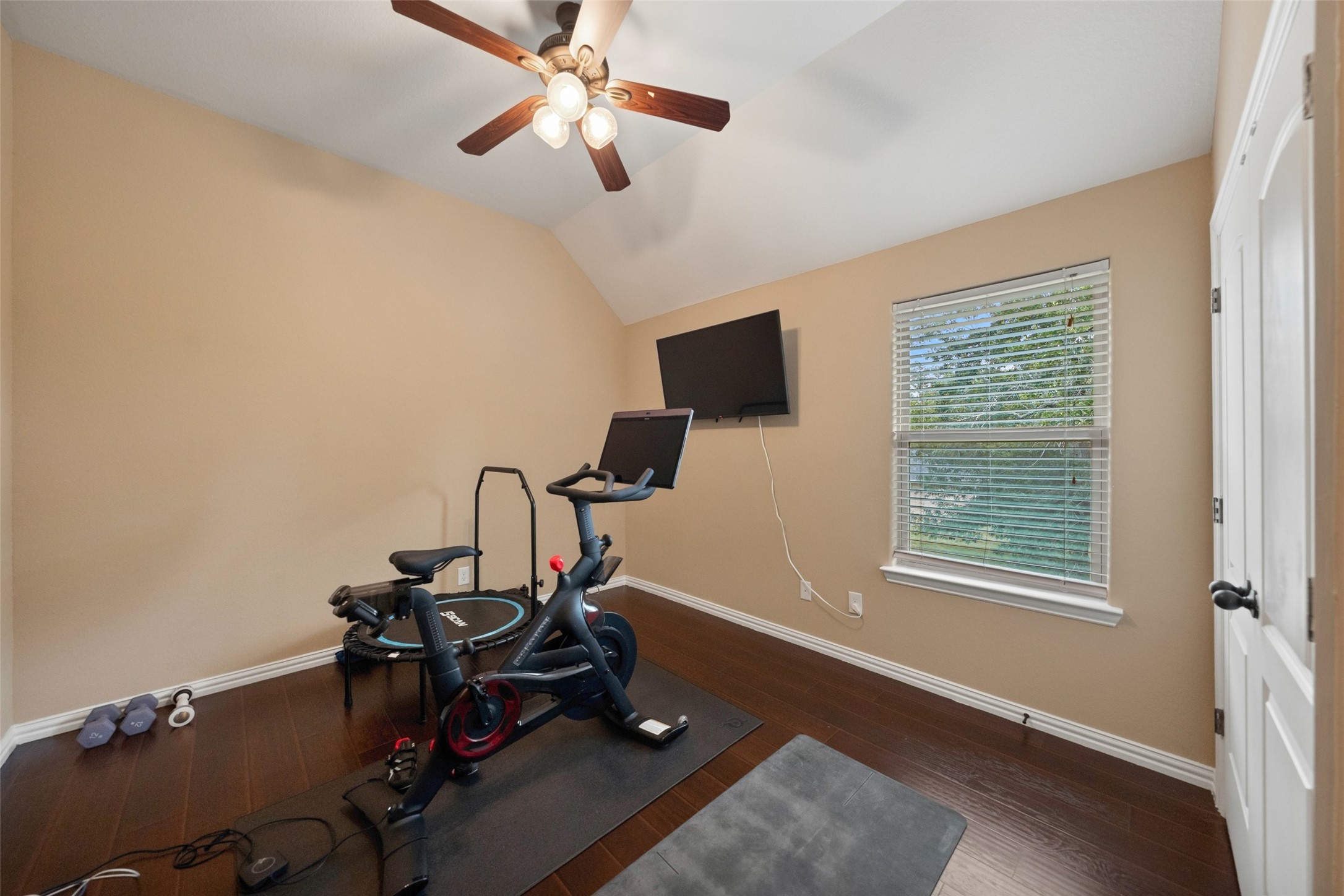 5 Copper Cove Conroe, TX 77304 - Photo 28 of 37 Gallery Image 28